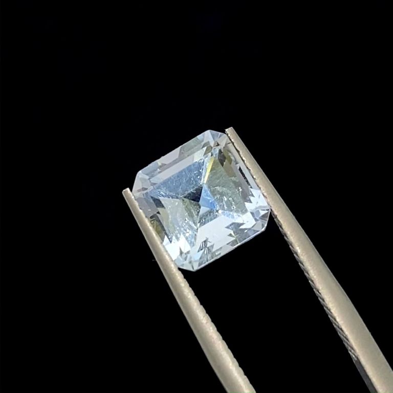 セレスタイト(宝石名セレスタイト)マダガスカル産 4.209ct ソ付(彩珠 