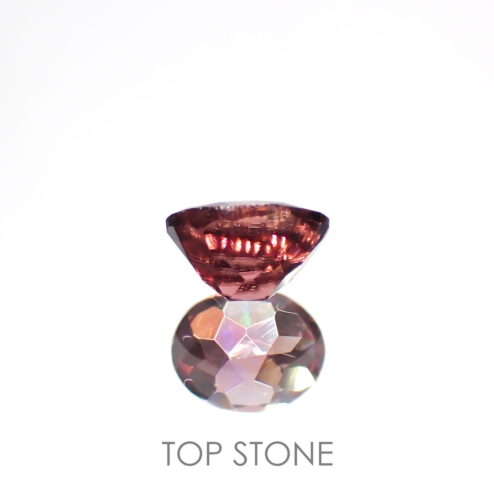 ピンクジルコン(宝石名ジルコン) スリランカ/カンボジア産/ 0.62ct 識別済[21069799]5.2×4.1mm前後