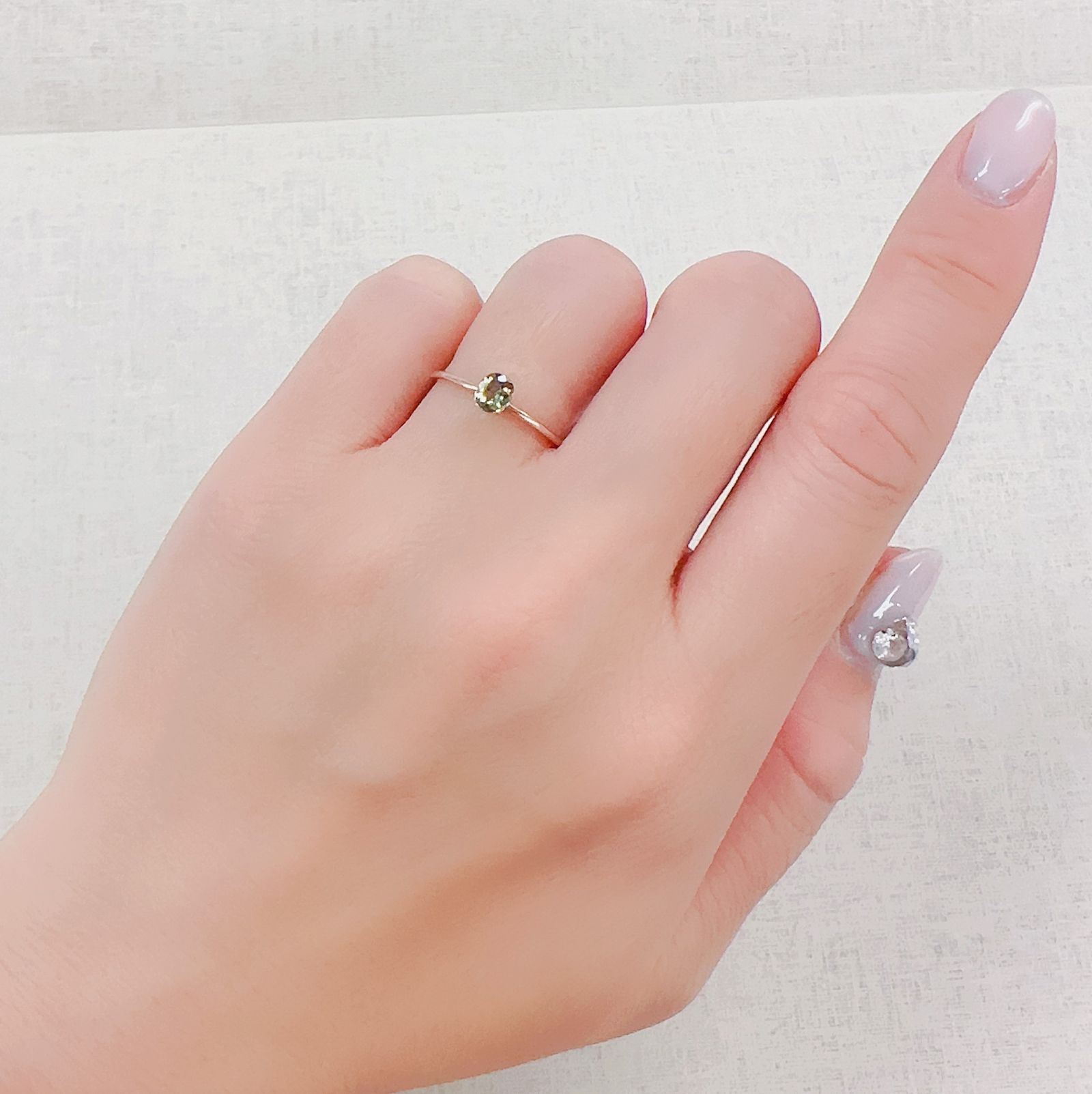 アレキサンドライト(宝石名アレキサンドライト)タンザニア産 0.37ct 識別済[230321351]4.5x3.8mm前後