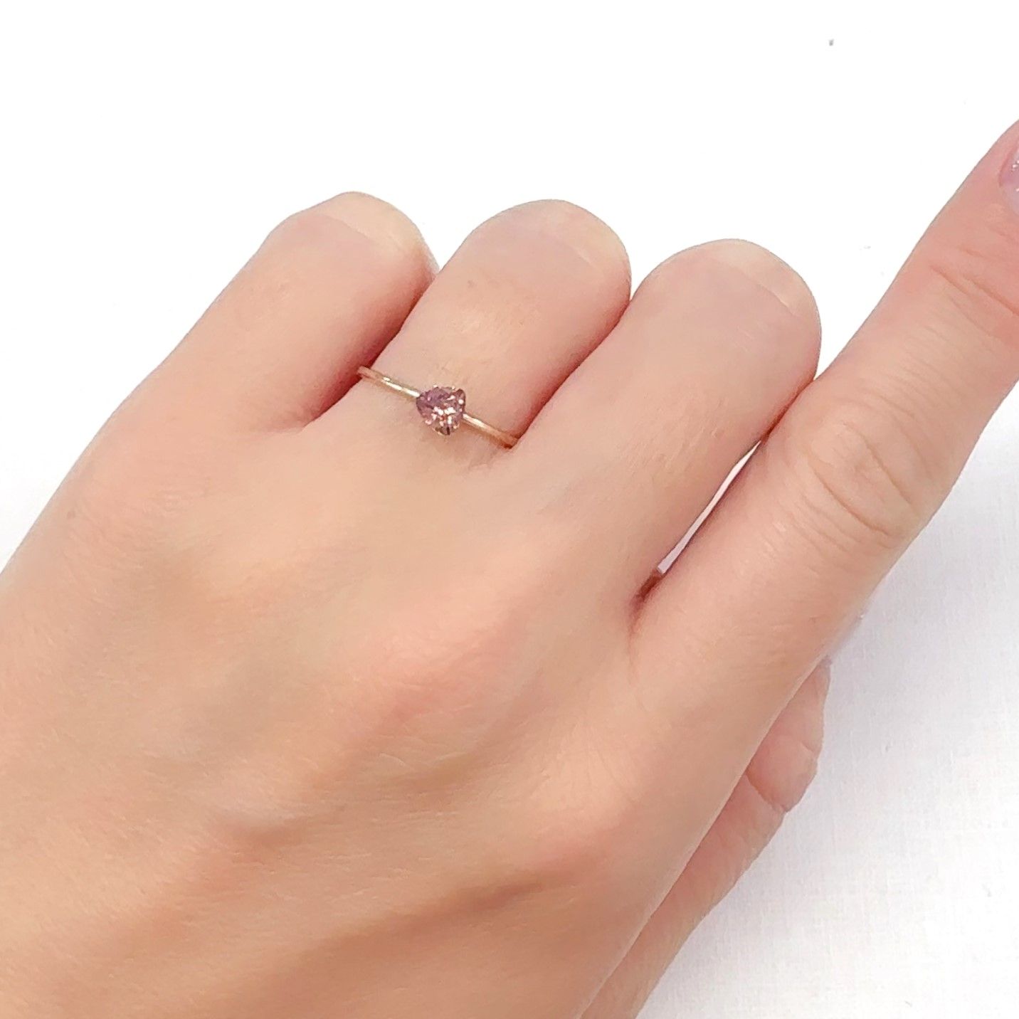 【公式】フジのお歳暮・冬ギフト ピンクジルコン スリランカ/カンボジア産 0.56ct [240627914]4.6 洋楽