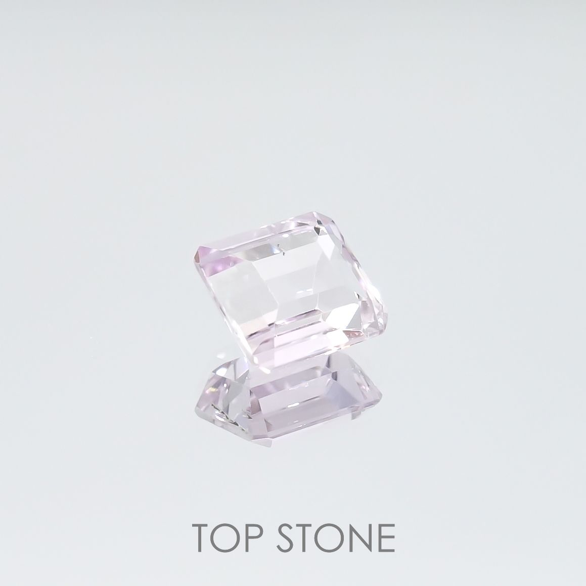 クンツァイト アフガニスタン産 2.22ct[220616340]7.5x7.4mm前後