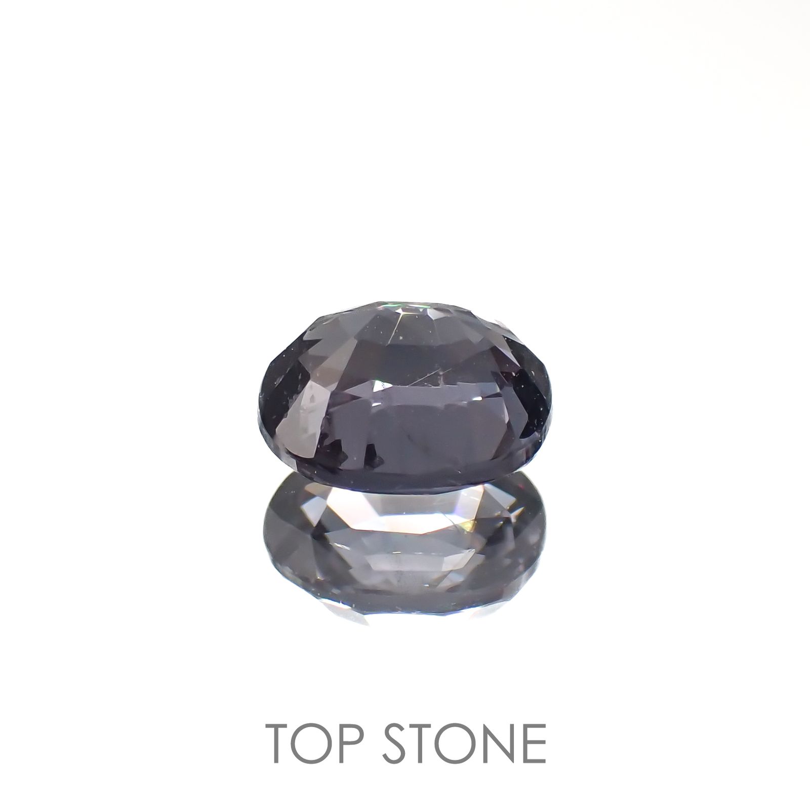 カラーチェンジガーネット アレキタイプ(宝石名ガーネット)マダガスカル・ベキリー産 1.17ct 識別済[220716945]6.5x5.7mm前後