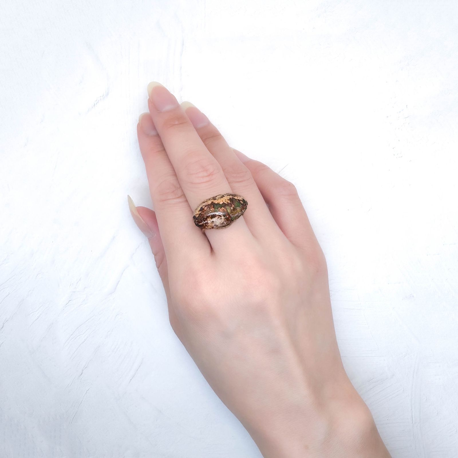 カンテラオパール メキシコ産 8.76ct / 21.8x11.8mm前後 [251015292]