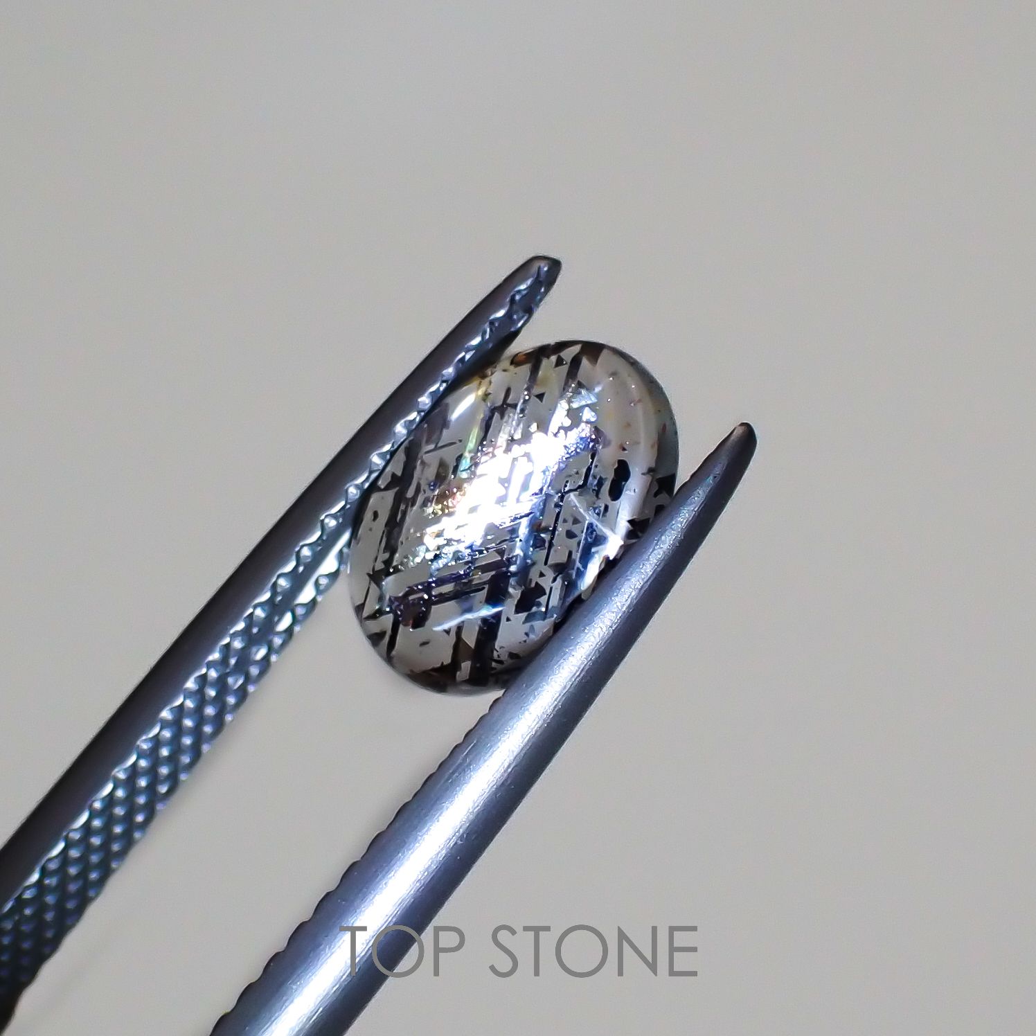 レインボーラティスサンストーン オーストラリア産 0.86ct[230120332]8.5x6.3mm前後