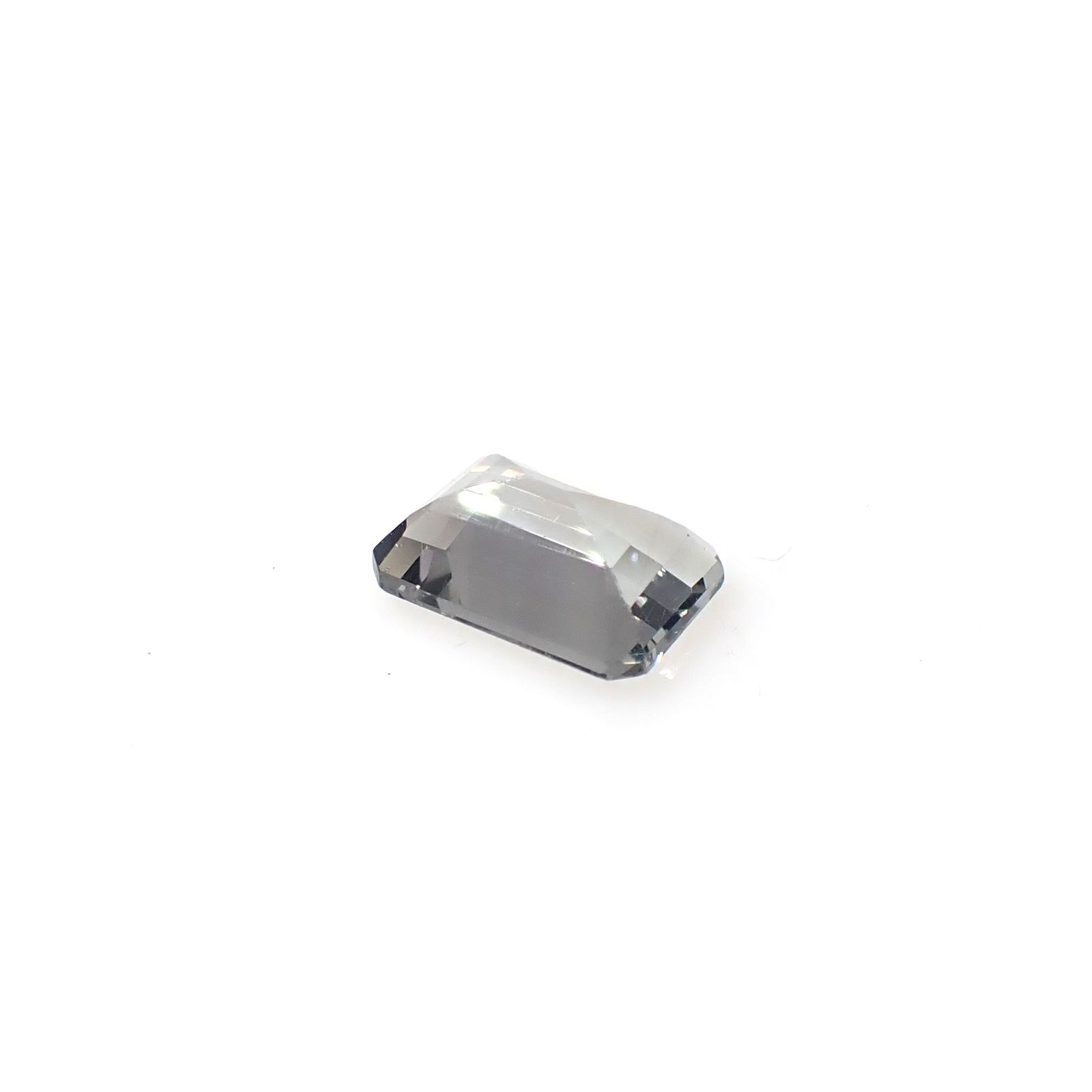 フローライト フルオレッセンス アフガニスタン産 2.65ct [250630524]9.9x6.9mm前後