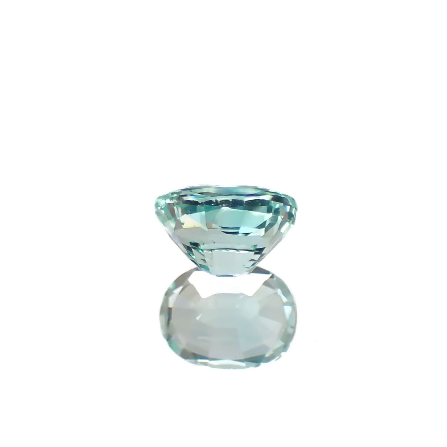 ミントベリル ナイジェリア産 0.31ct [250430200]4.9x3.7mm前後