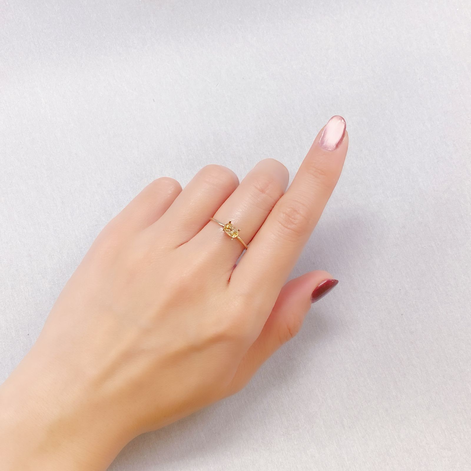 インペリアルガーネット(宝石名ヘソナイト・ガーネット)スリランカ産 0.48ct 識別済[241129439]5.9x3.7mm前後