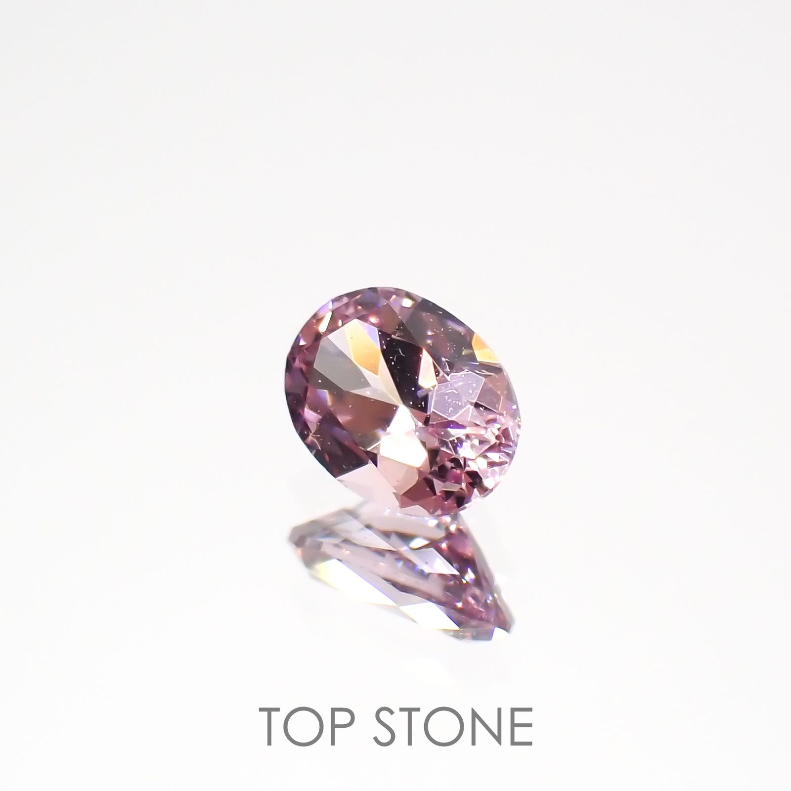カラーシフトマラヤガーネット(宝石名ガーネット)タンザニア産 0.19ct 識別済[220616425]4x3mm前後
