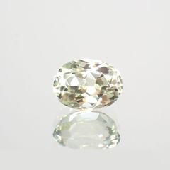 シリマナイト(宝石名シリマナイト)インド産 1.65ct 識別済[211113697]7.9x5.9mm前後