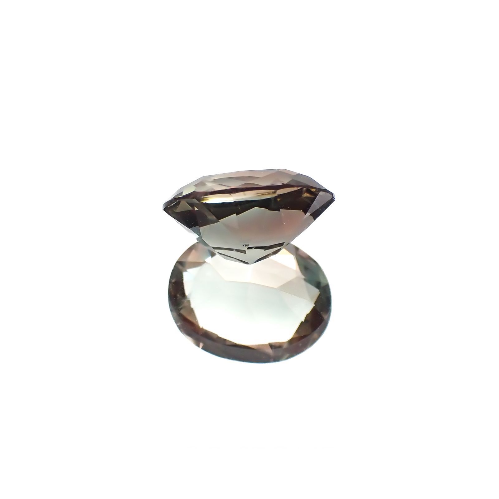バイカラーオレゴンサンストーン アメリカ・オレゴン州産 2.18ct / 10.1x8mm前後 [221018705]