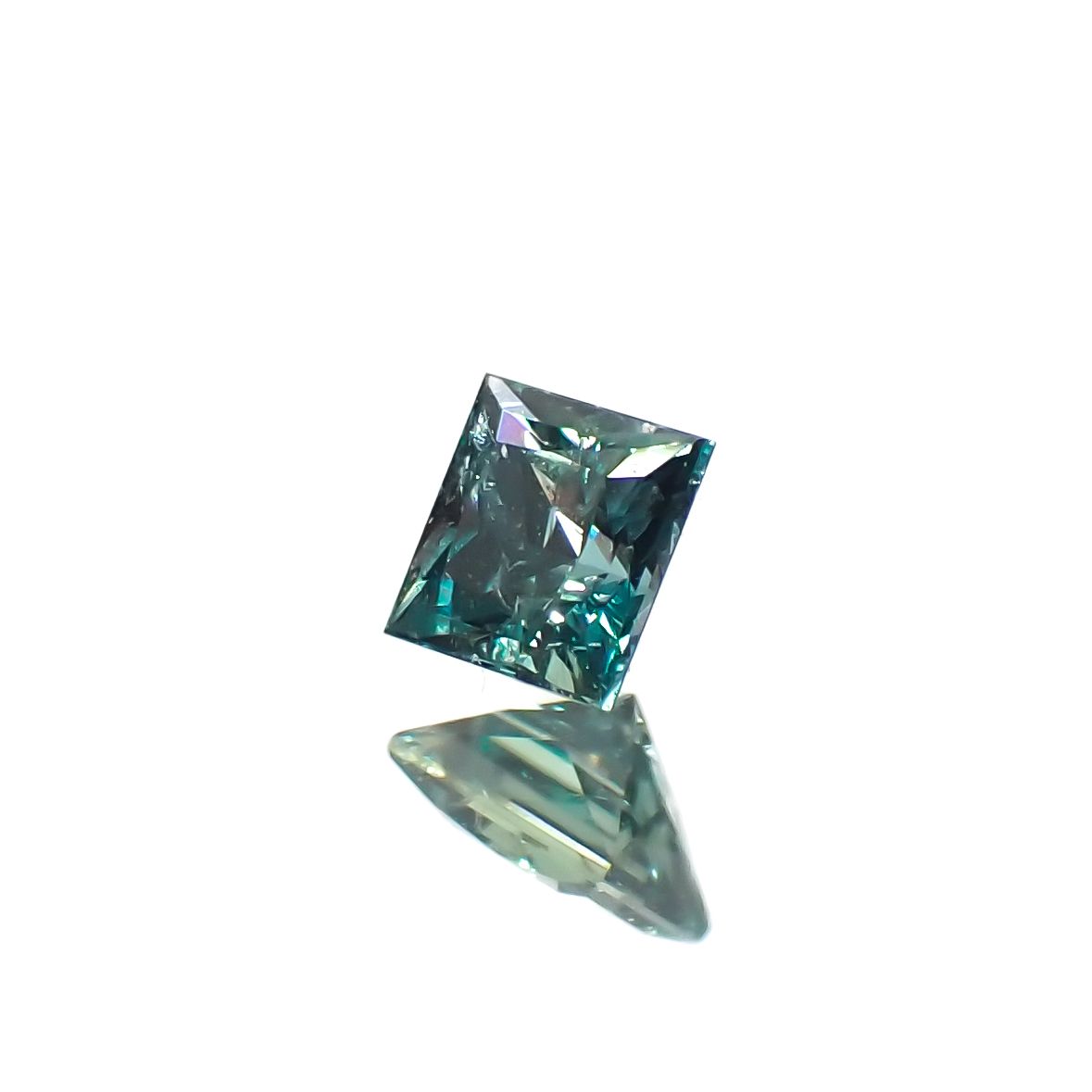 ◇プリンセスカット◇アレキサンドライト ブラジル産 0.11ct[230522059]2.5x2.5mm前後
