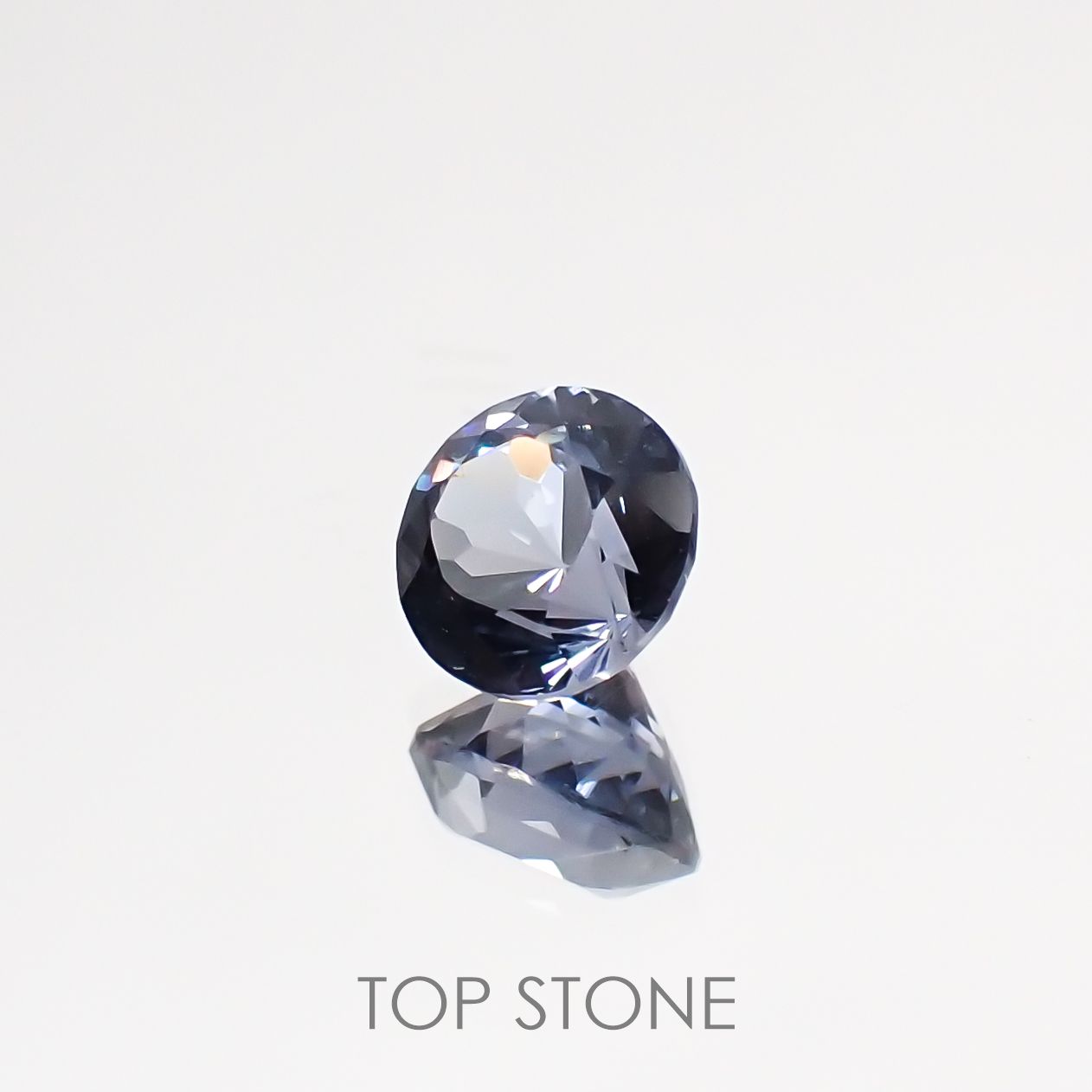 グレイッシュブルースピネル ビルマ産 ルース 0.67ct[210811124]5×4.9mm前後