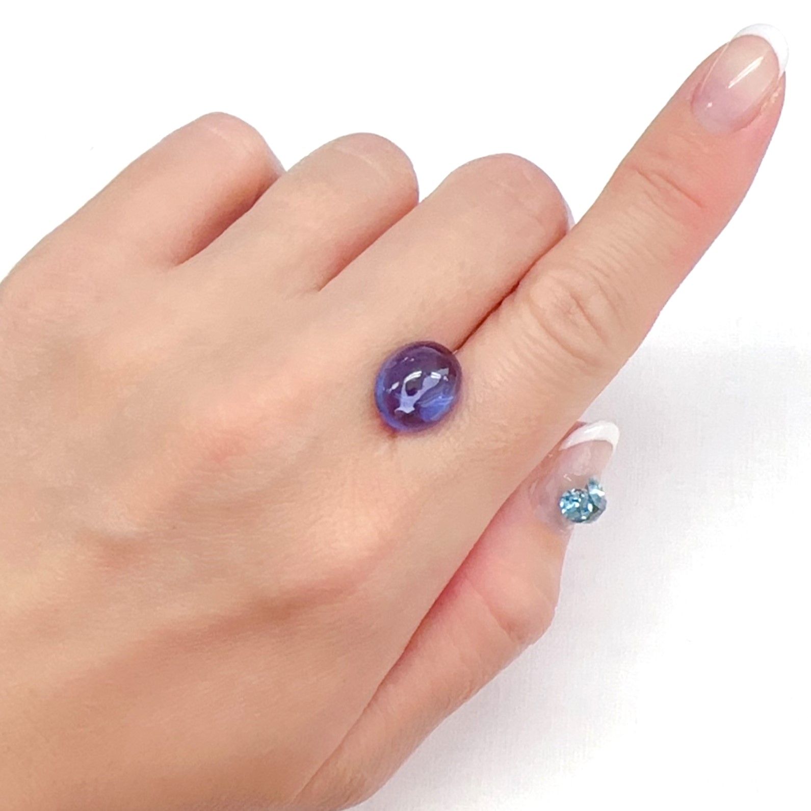 カラーチェンジフローライト ブラジル産 6.44ct[240326735]12.1x10.2mm前後