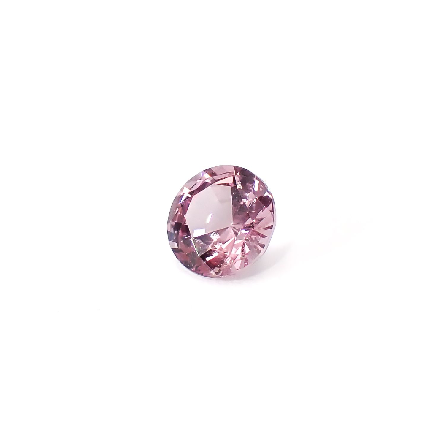 ドラゴンガーネット タンザニア産 0.61ct / 5x5mm前後 [260532241]