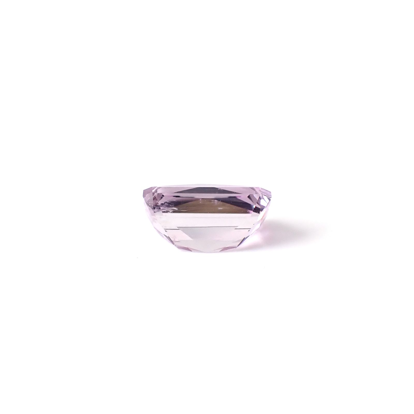 クンツァイト ナイジェリア産 2.93ct [250830967]10.5x5.9mm前後