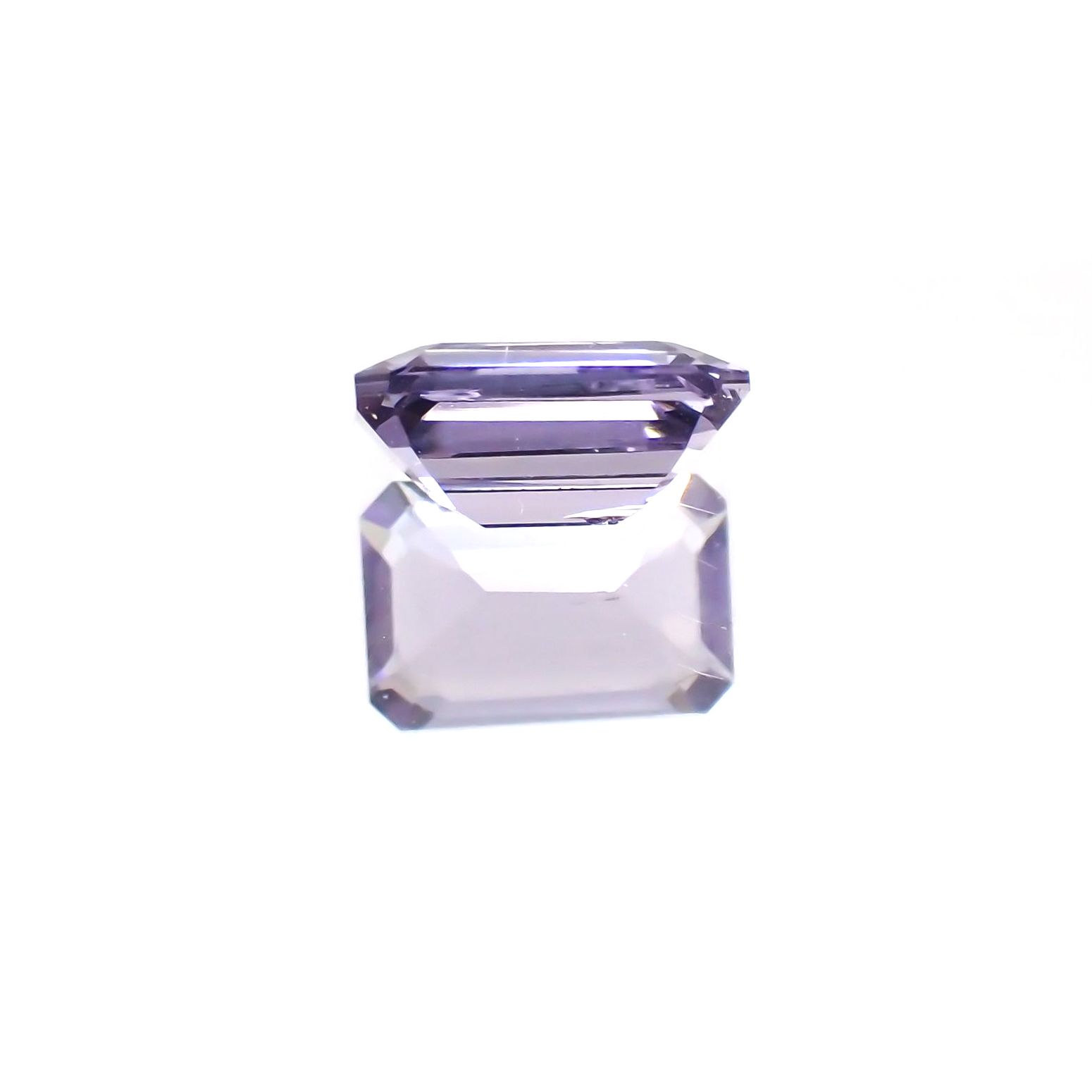 マリアライト(宝石名パープル・スキャポライト)スリランカ産 0.64ct 識別済[231224405]6.5x4.3mm前後