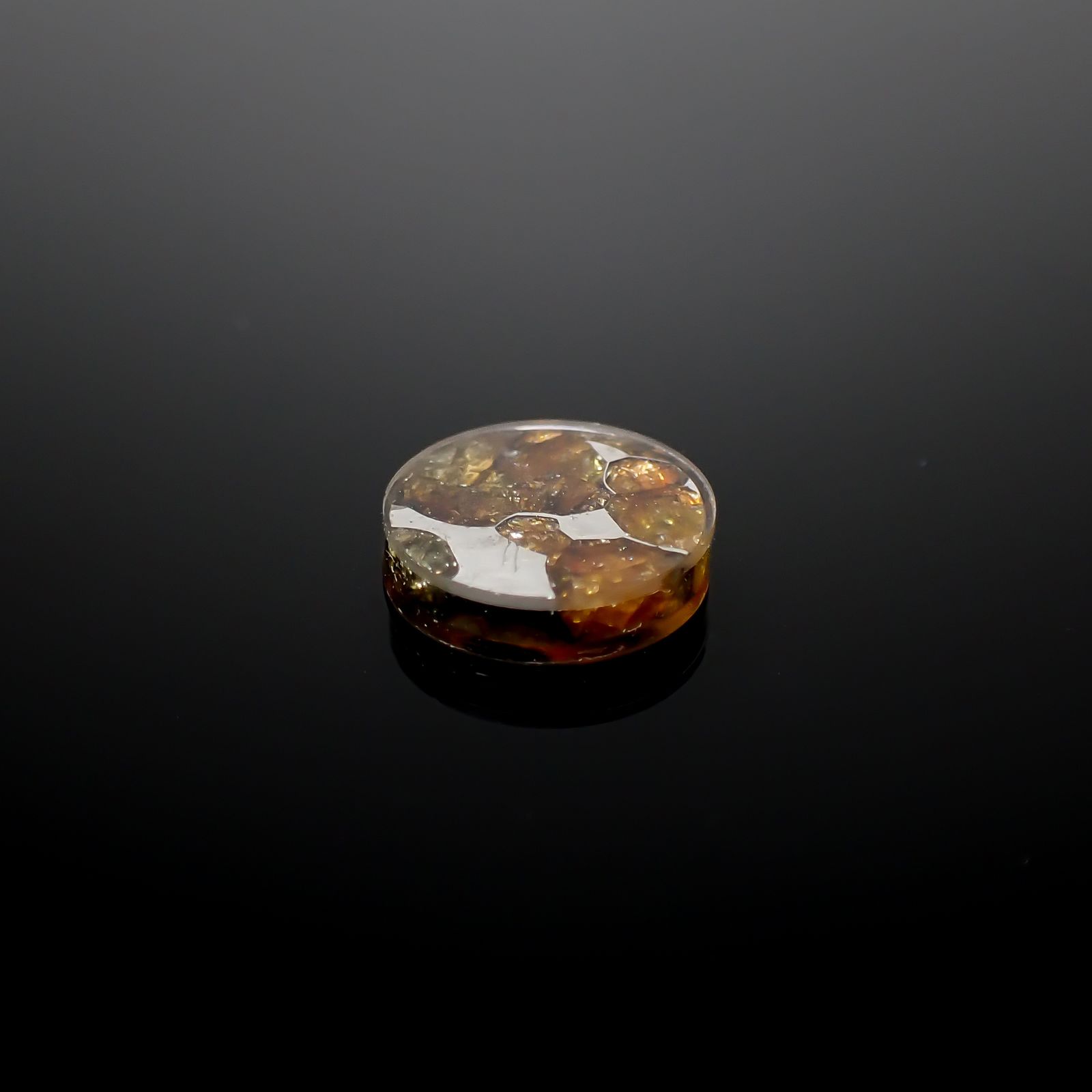 パラサイト隕石Sericho トリプレット 発見地:ケニア 4.59ct[240527650]11.9x11.9mm前後