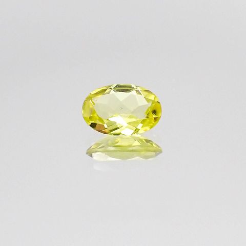 カナリートルマリン(宝石名トルマリン)ナイジェリア産 0.43ct 識別済[230522201]6.1x4.1mm前後