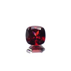 パイラルスパイトガーネット モザンビーク産 1.22ct[231224562]6x6mm前後