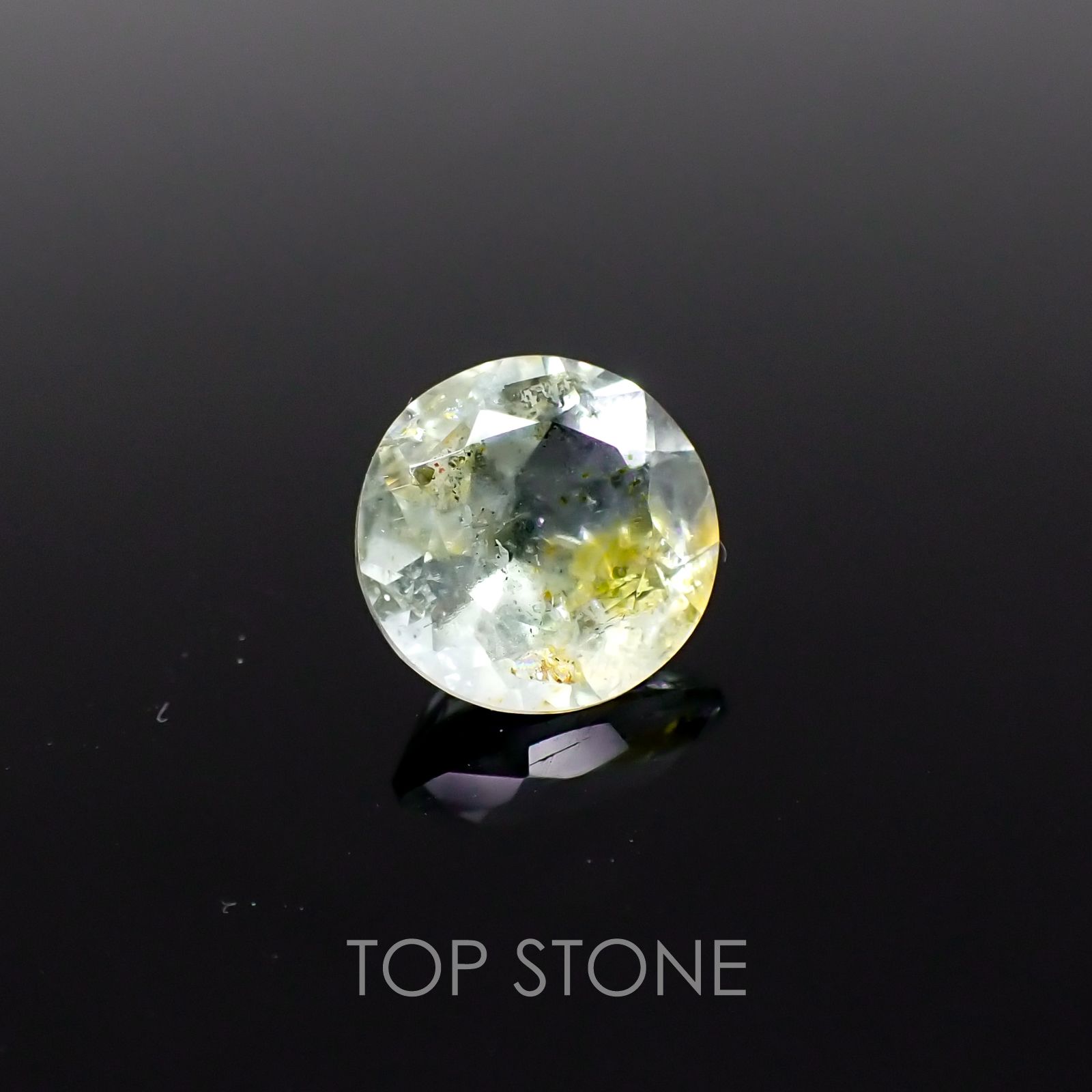 オーロラアクアマリン ブラジル産 ルース 1.77ct[210310186]8.1×8.1mm前後