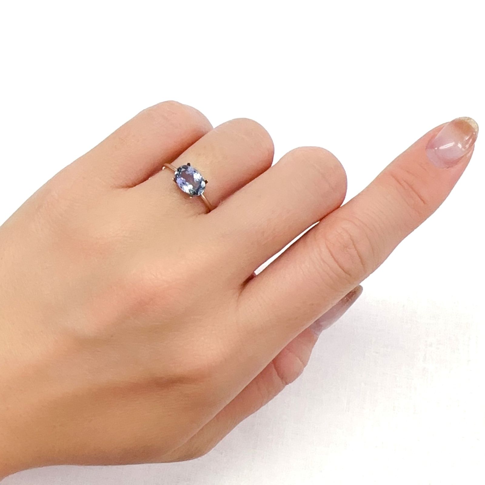 バイカラータンザナイト(宝石名タンザナイト/ゾイサイト)タンザニア産 1.18ct 識別済[230923506]8.2x5.6mm前後