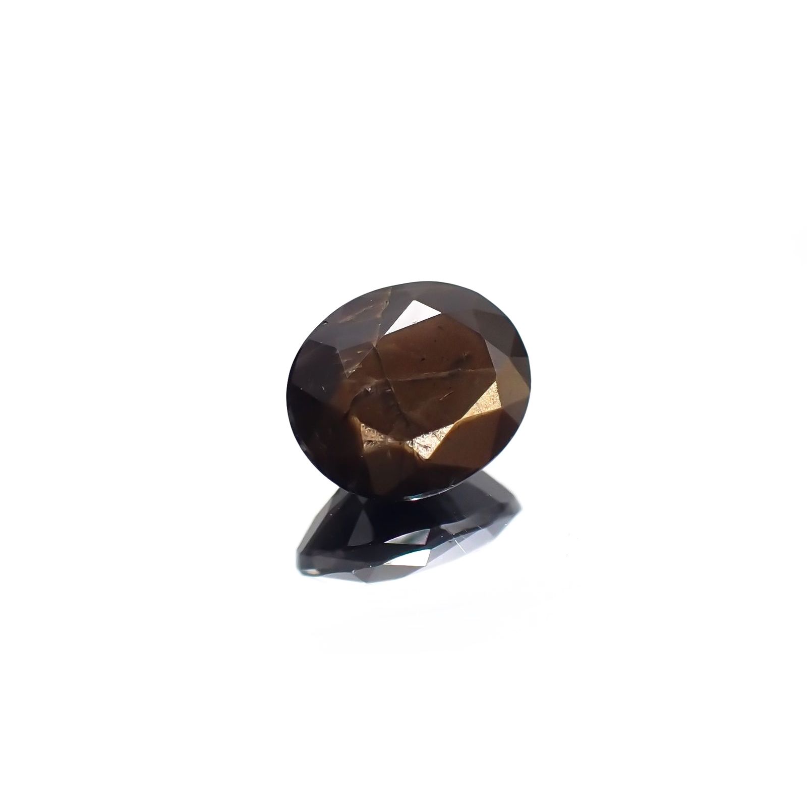 ゴールドシーンサファイア 非加熱(宝石名シーン・サファイア) ケニア産 ソ付(彩珠) 1.597ct / 7.6x6.2mm前後 [210712080]