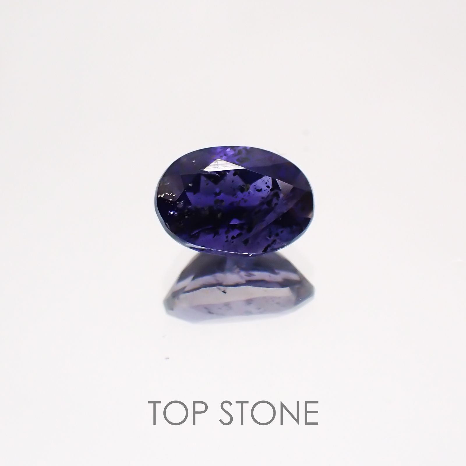 アイオライトサンストーン ブラジル産 ルース 0.54ct[21049238]6.3×4.5mm前後