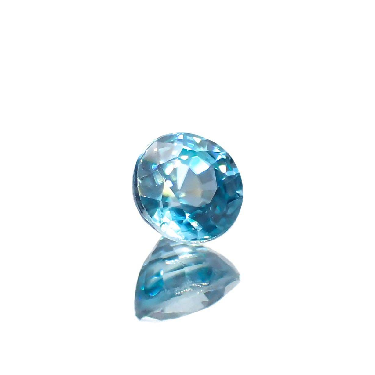 ブルージルコン(宝石名ジルコン)カンボジア産 0.64ct 識別済[220817507]4.5x4.5mm前後