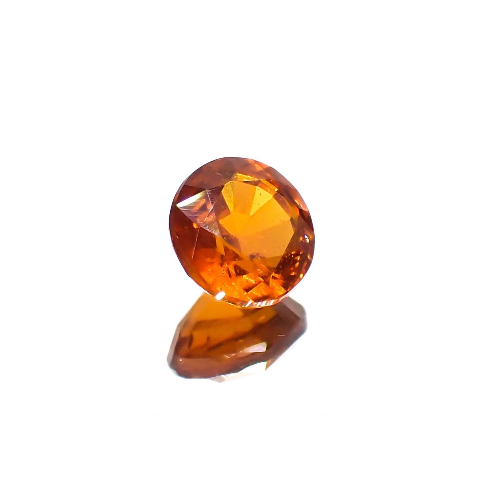 オレンジカイヤナイト ネパール産 1.18ct / 6x6mm前後 [251020590]