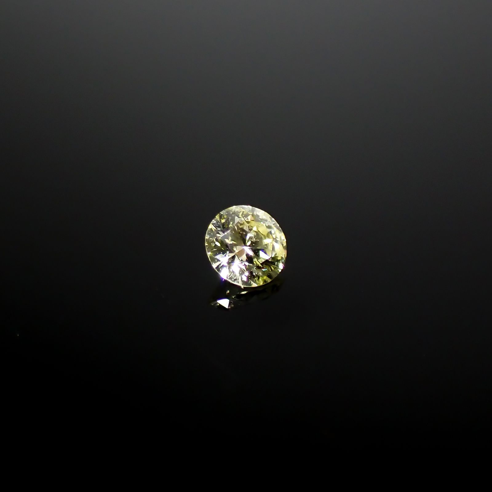 ライトイエローダイヤモンド TTLC/ I  0.096ct[240326885]2.9x2.9mm前後