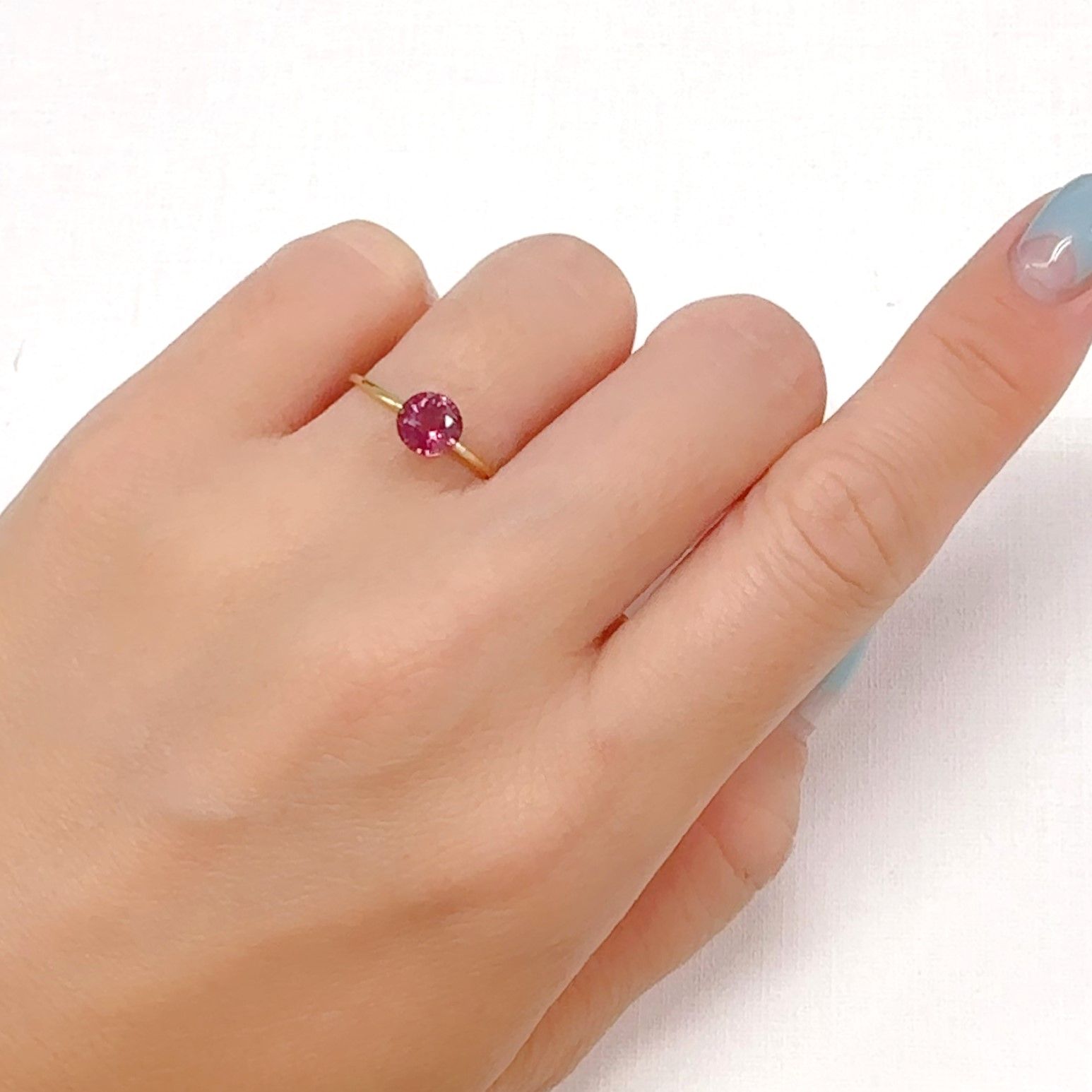 ロードライトガーネット(宝石名ガーネット)ブラジル産 1.17ct 識別済[240928701]6x6mm前後