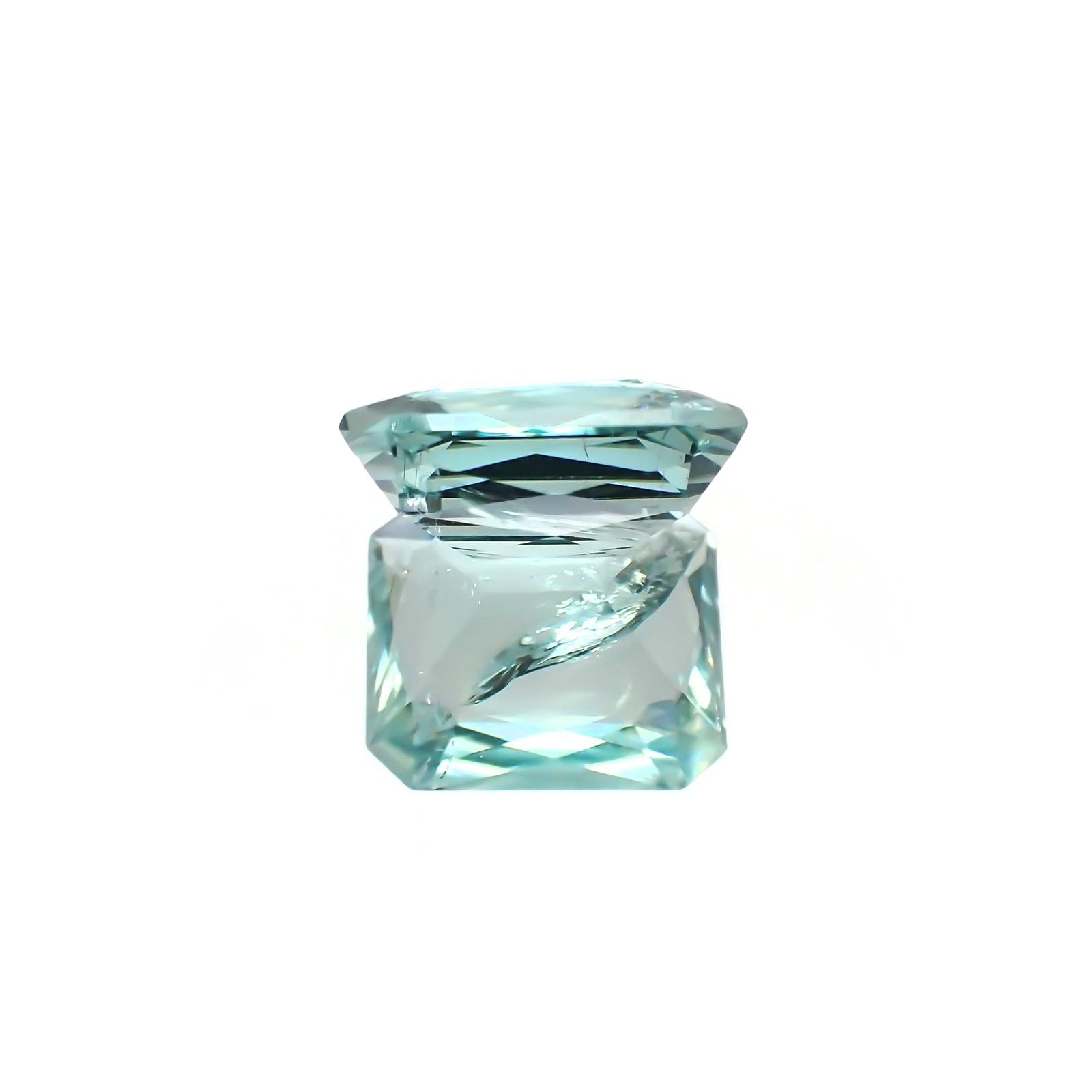 パライバトルマリン(宝石名トルマリン/別名パライバ・トルマリン) モザンビーク産 ソ付(宝貴協) 6.620ct / 12.5×10.9mm前後 [21049392]