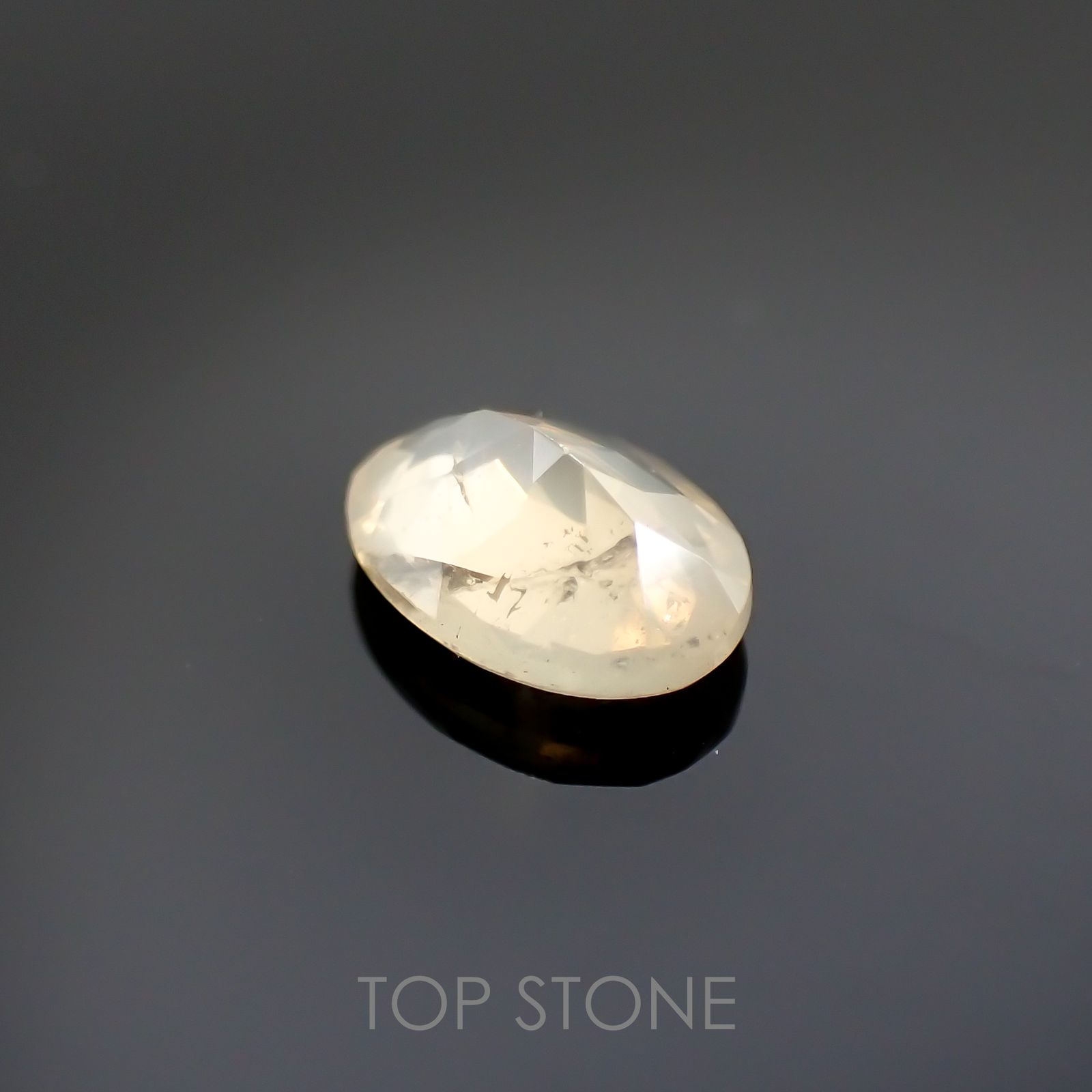 シーライト(宝石名シーライト) 中国産 1.146ct ソ付(彩珠)[20117728]6.5×4.7mm前後