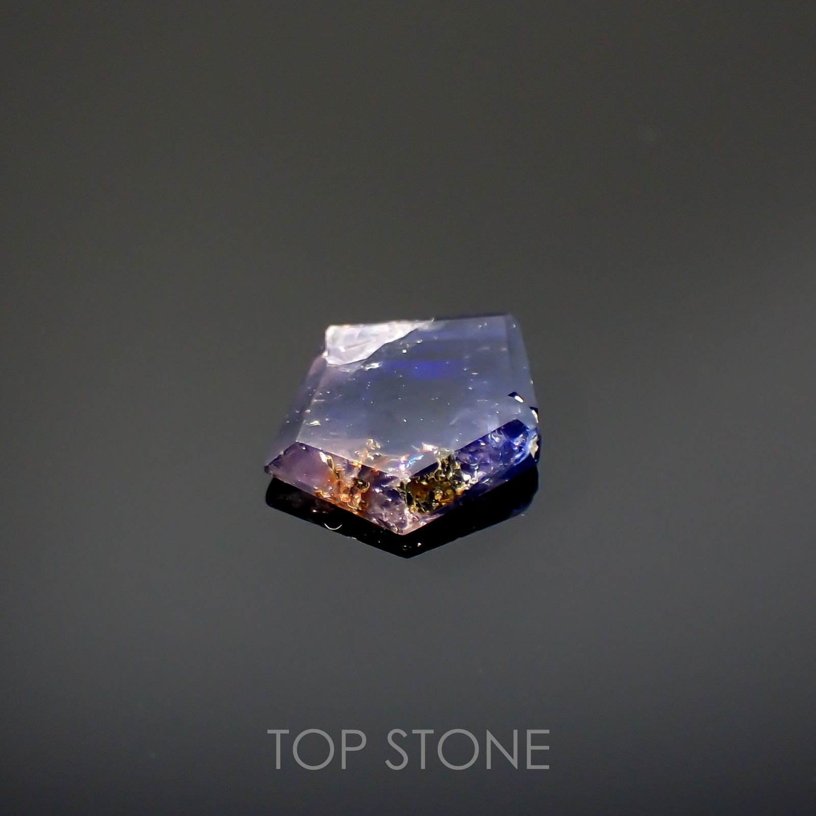 ◇カスタムカット◇ウィンザーサファイア(宝石名サファイア)タンザニア・ウィンザー産 0.76ct 識別済[220115377]7.1x5.9mm前後