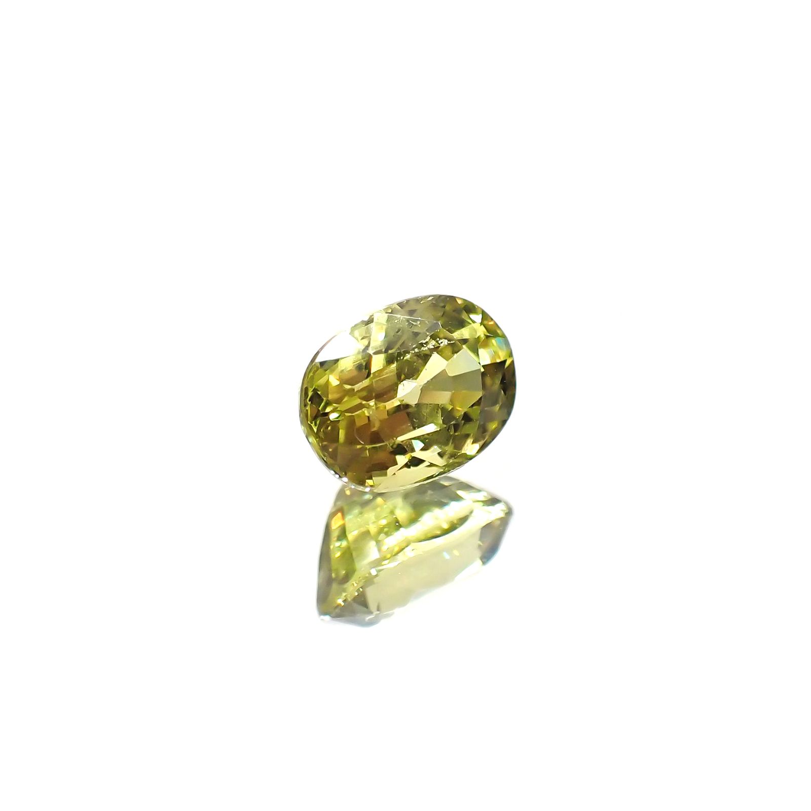 マリガーネット(宝石名グロッシュラー アンドラダイト・ガーネット)マリ共和国産 1.15ct 識別済[220115239]6.8x4.9mm前後