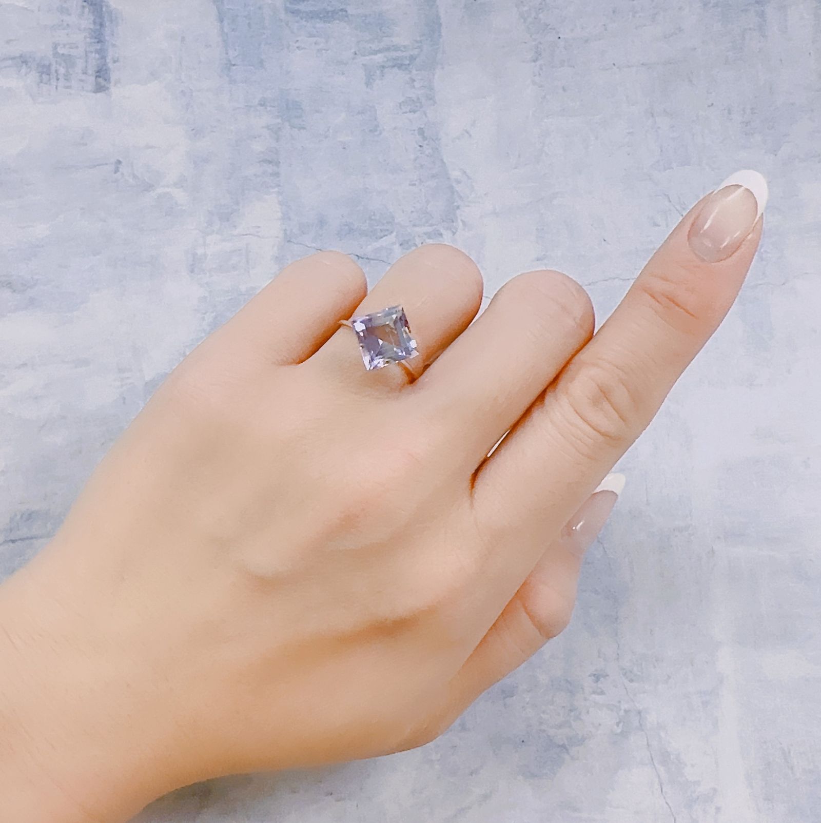 アワーグラスアメジスト モロッコ産 3.83ct[221219625]9x9mm前後