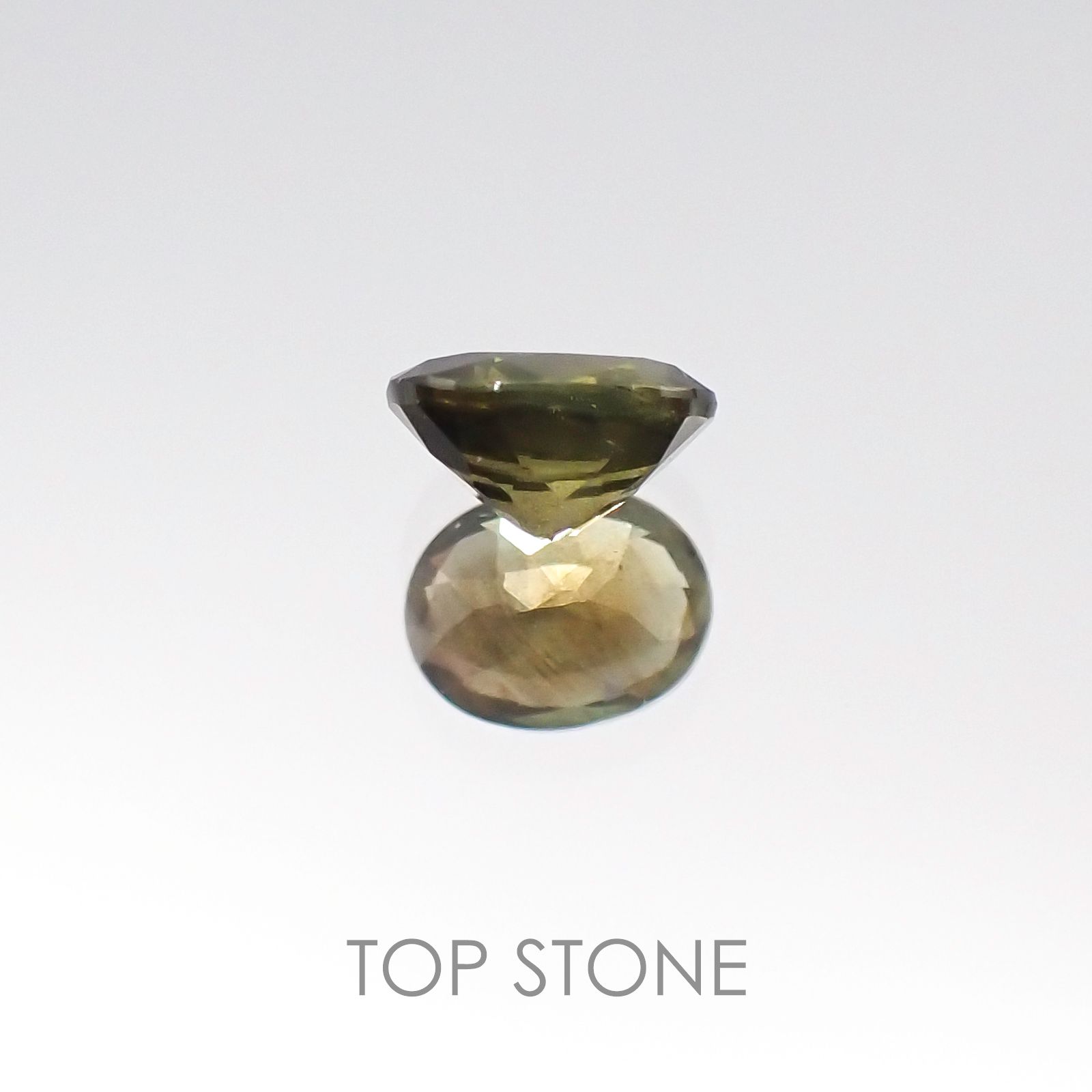 ゴールドシーンサファイア(宝石名シーン・サファイア)ケニア産 0.38ct 識別済[220717172]4.7x3.7mm前後
