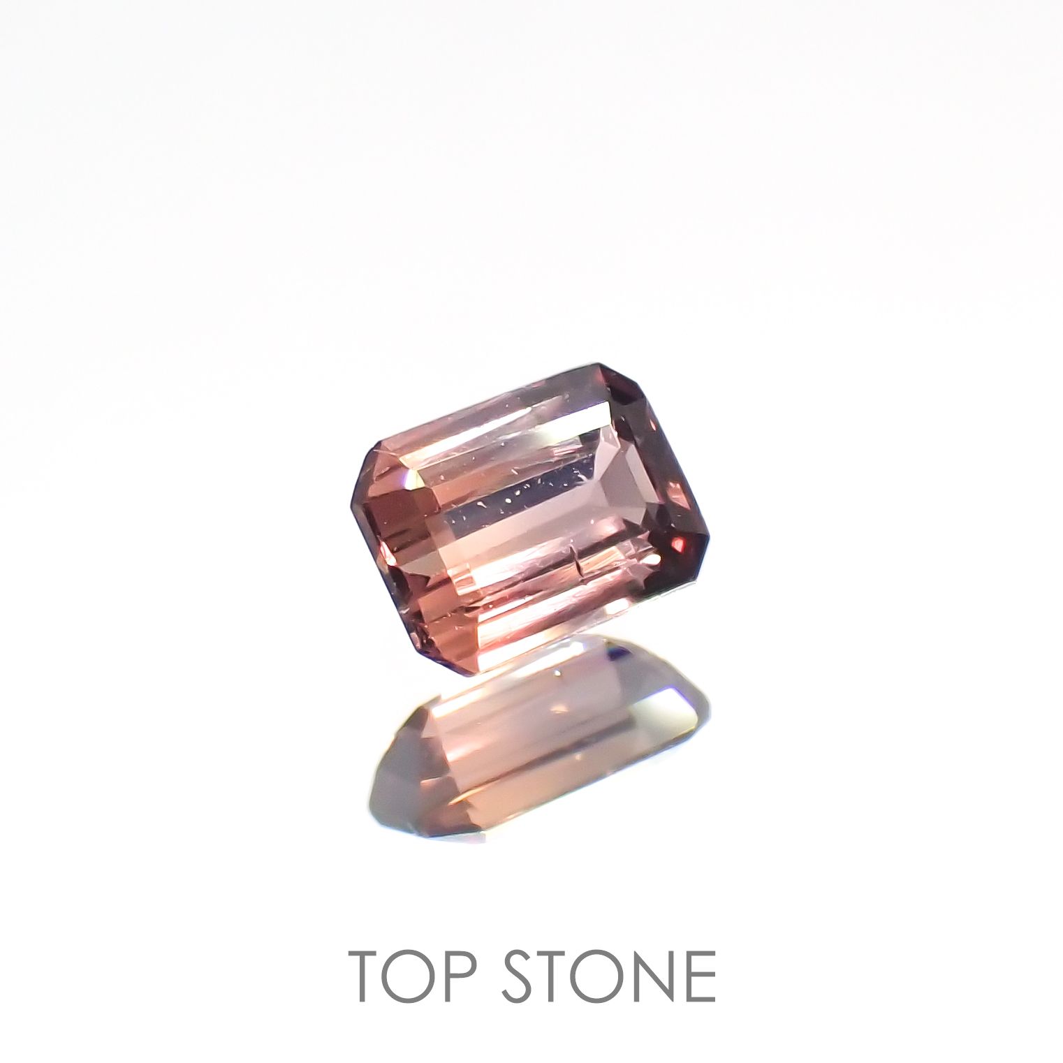 バイカラーサファイア(宝石名バイカラー・サファイア) マダガスカル/タンザニア産 0.24ct 識別済[210912491]4×2.9mm前後