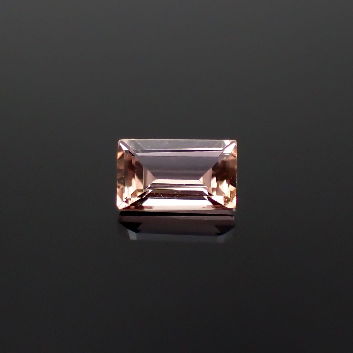 インペリアルトパーズ ブラジル産 0.34ct[230923554]5x3mm前後