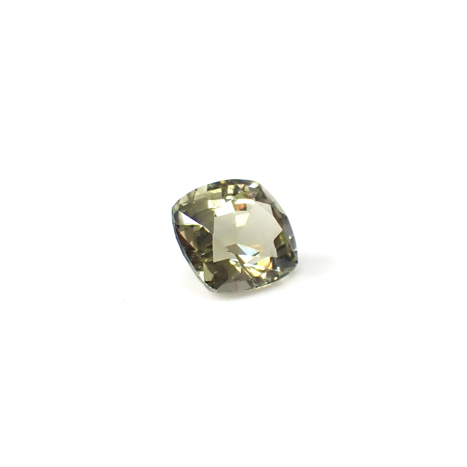 コーネルピン スリランカ産 1.08ct / 6.6x5.7mm前後 [251031238]