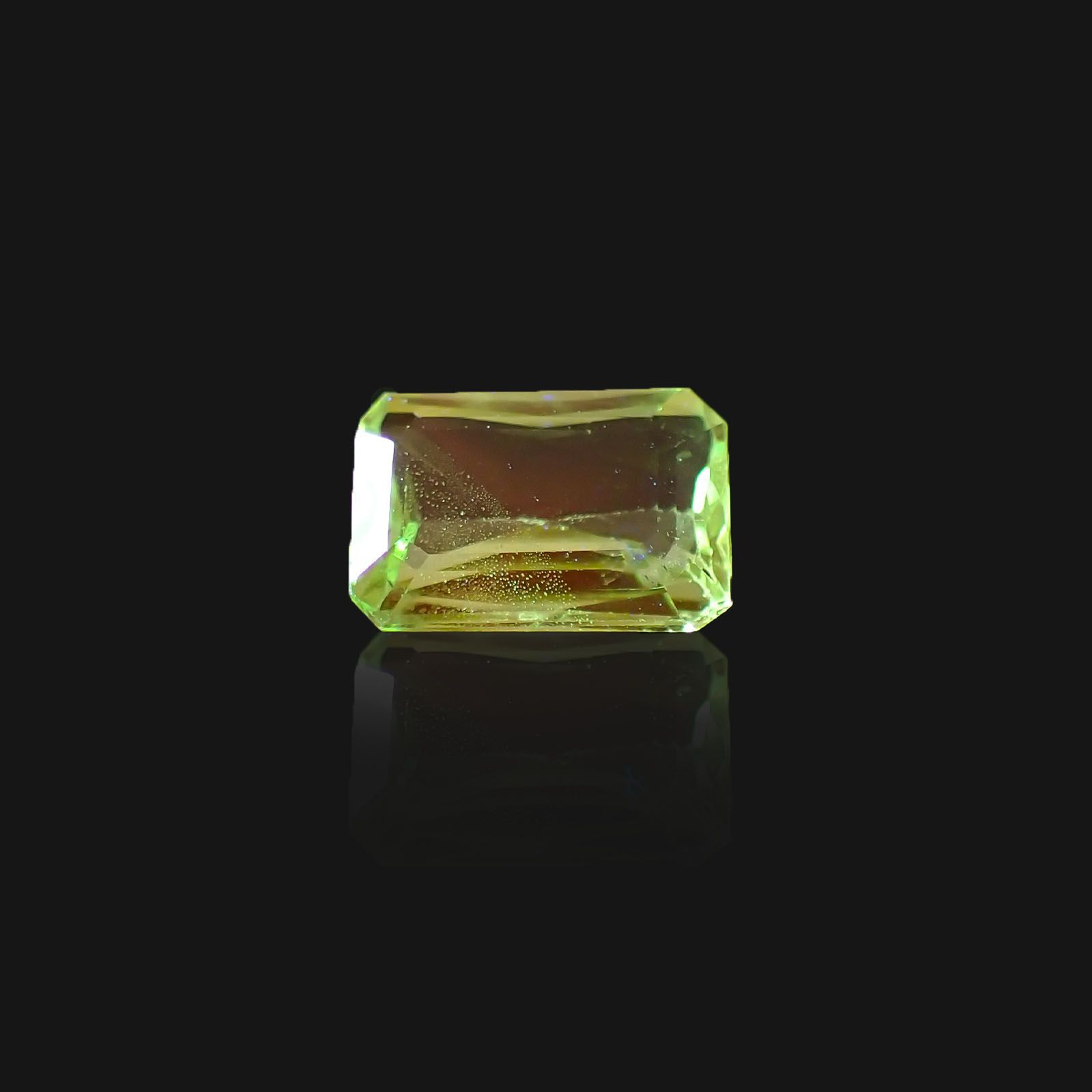ミントガーネット(宝石名グリーン グロッシュラー・ガーネット)タンザニア・メレラニ鉱山産 1.27ct 識別済[230522258]7.6x5.2mm前後