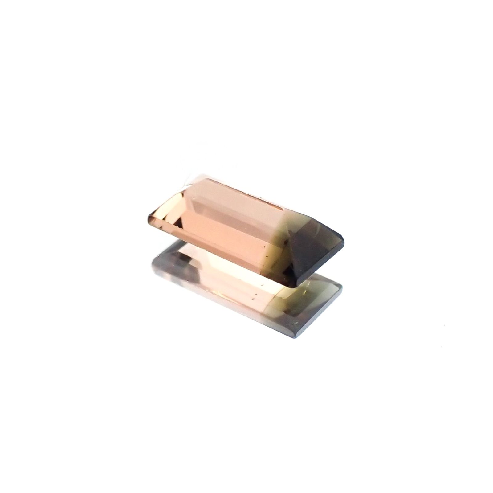 バイカラートルマリン(宝石名バイカラー・トルマリン)ブラジル産 0.56ct 識別済[231124211]7.3x3.3mm前後