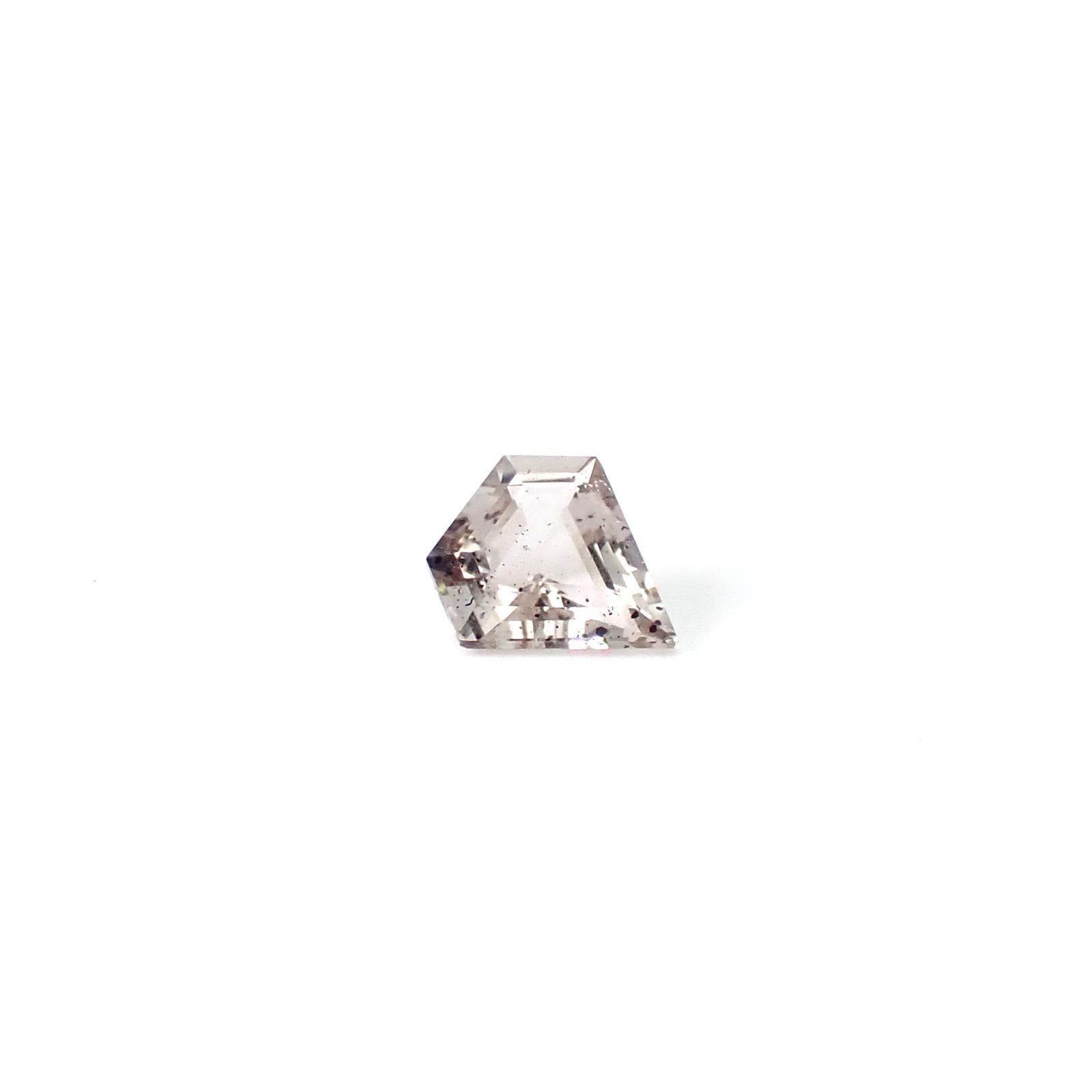 ◇カスタムカット◇ティンカーベルクォーツ ブラジル産 0.58ct / 6.8x6.3mm前後 [260131533]