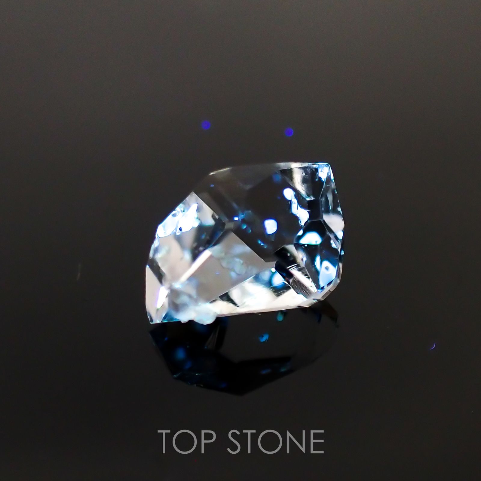 オイルインクォーツ パキスタン産 原石・結晶 2.21ct[210611079]10.4×7.2mm前後