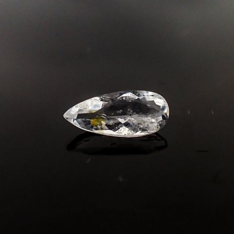 テネブレッセンススキャポライト(宝石名スキャポライト)アフガニスタン産 1.28ct 識別済[231124136]11.6x5.2mm前後