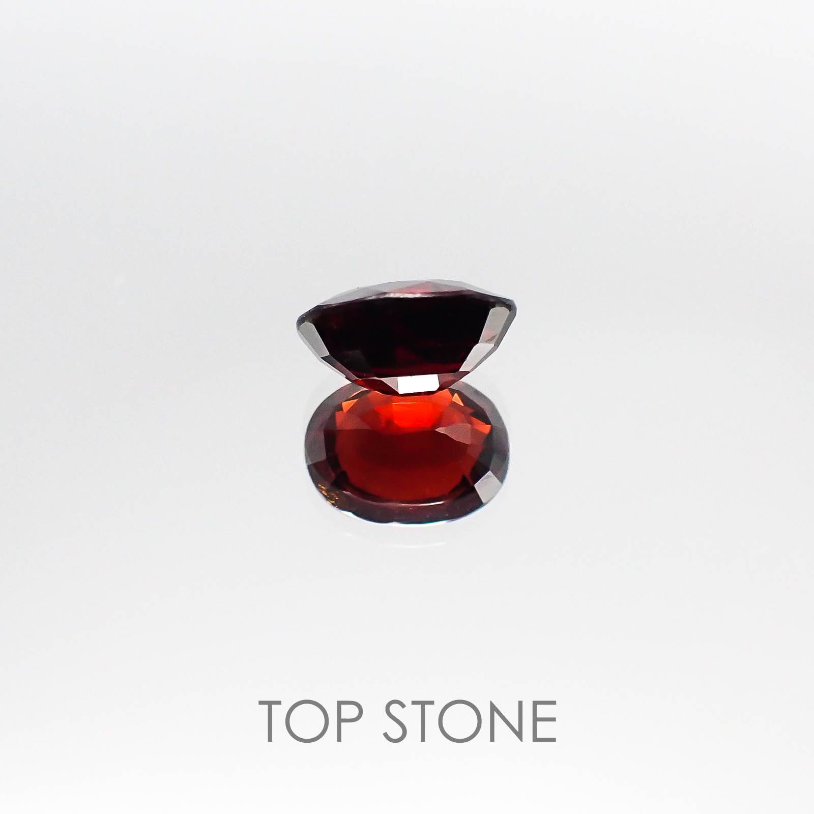 スペサルティンアルマンディンガーネット(宝石名スペサルティン アルマンディン・ガーネット) マダガスカル産 2.12ct 識別済[20073695]8.4×6.4mm前後