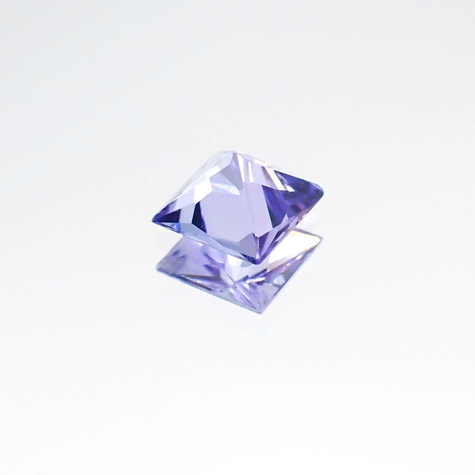 ◇プリンセスカット◇タンザナイト(宝石名タンザナイト)タンザニア産 0.39ct 識別済[230723009]4.3x4.2mm前後