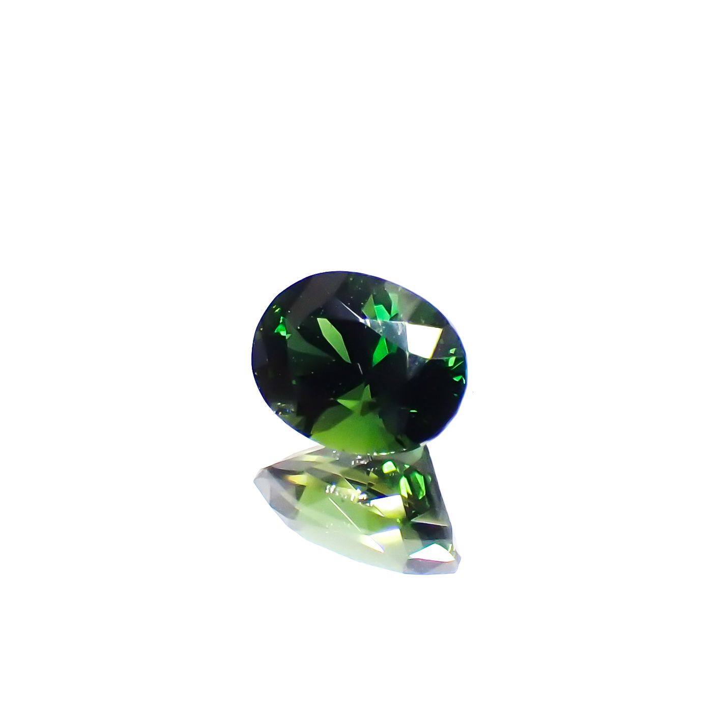 クロムトルマリン(宝石名クロム・トルマリン)タンザニア産 0.39ct 識別済[231023996]5.5x3.9mm前後