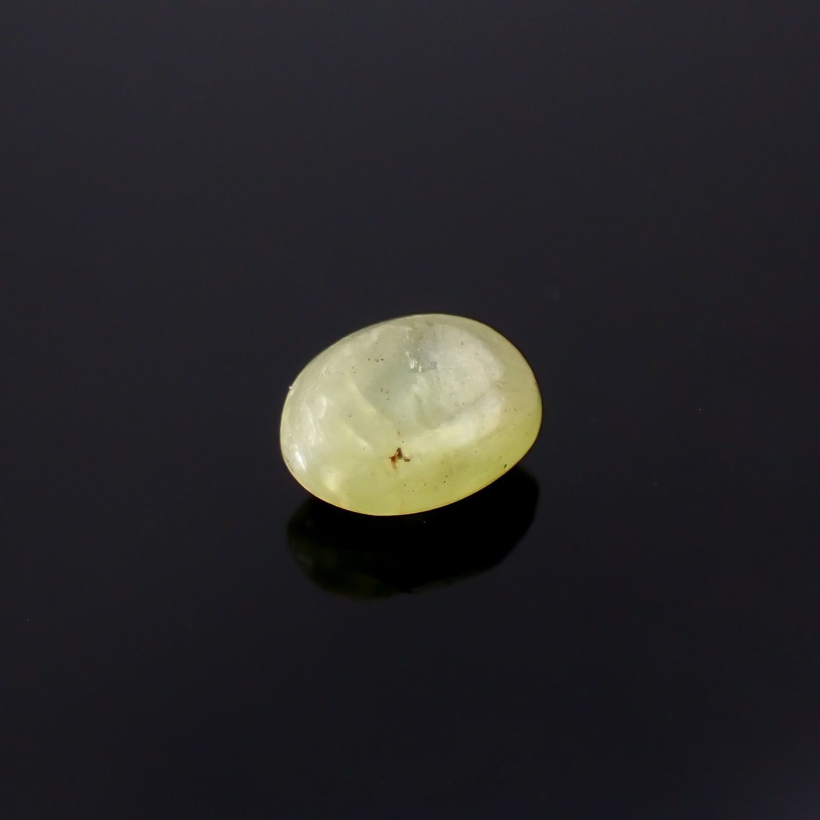 クリソベリルキャッツアイ スリランカ産 0.46ct / 4.9x3.8mm前後 [260118248]