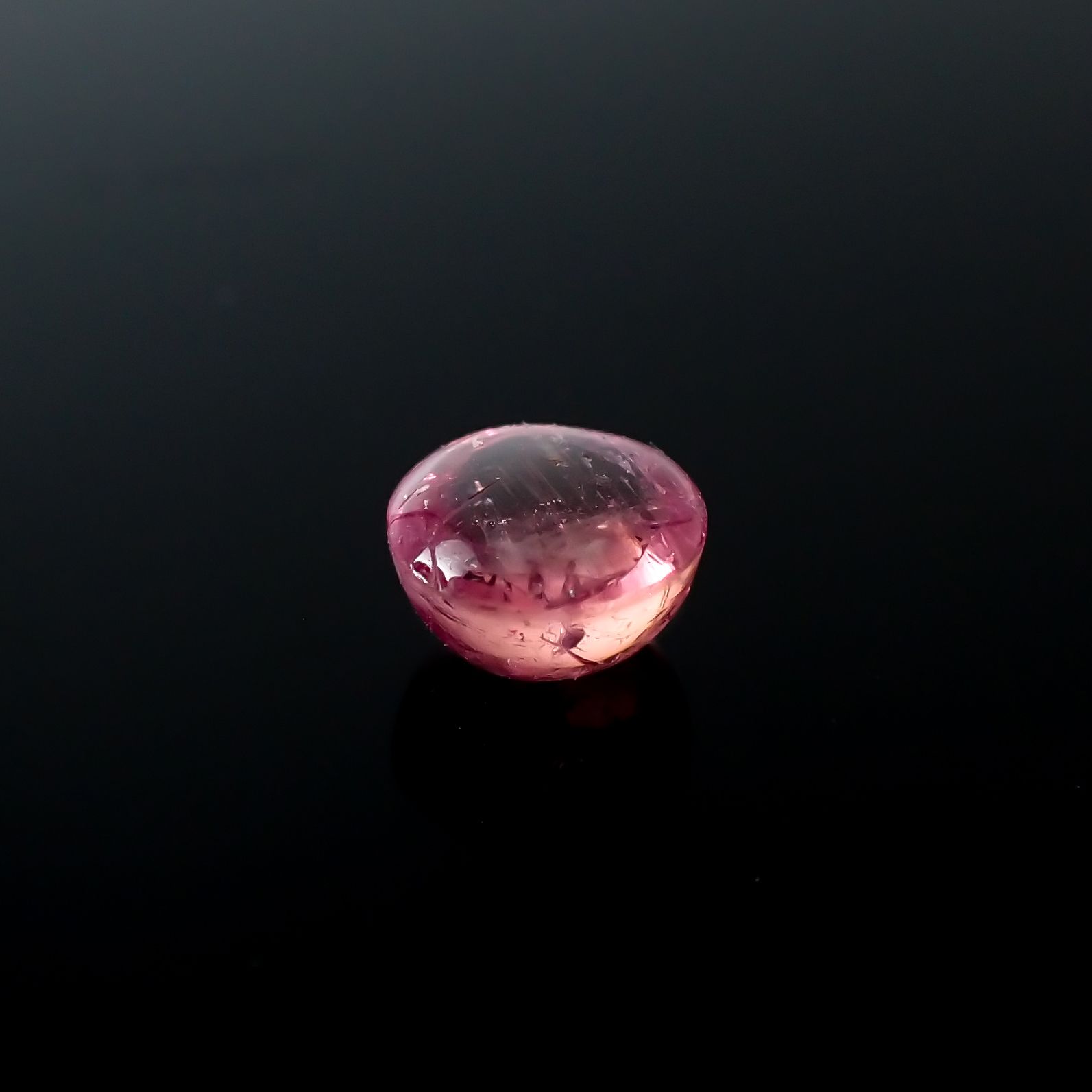 ペツォッタイト(ラズベリル)(宝石名ペツォッタイト)マダガスカル産 0.717ct ソ付(彩珠)[240226150]5.1x5.1mm前後